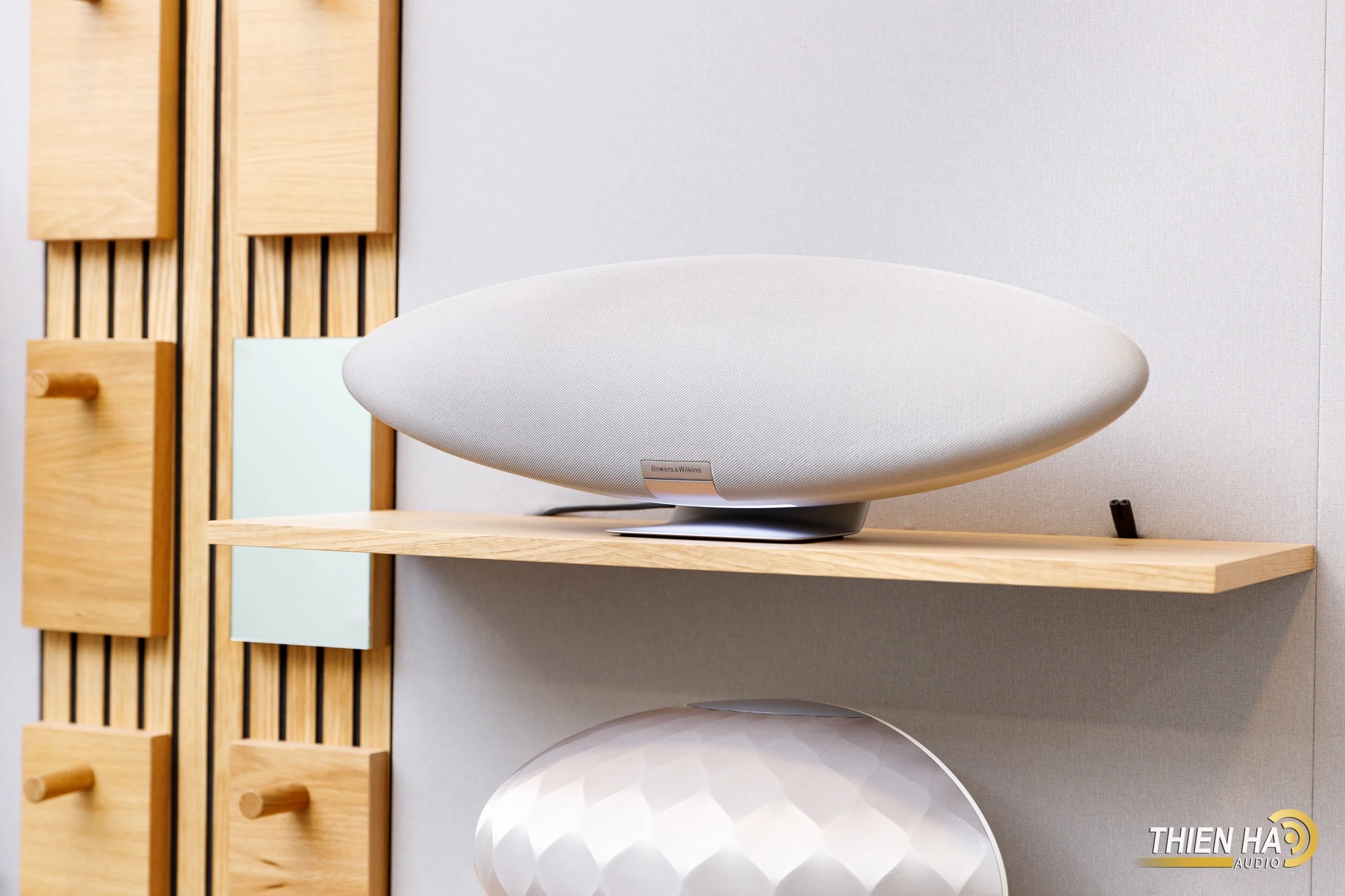 Loa B&W Zeppelin New 2021 - Ảnh 11