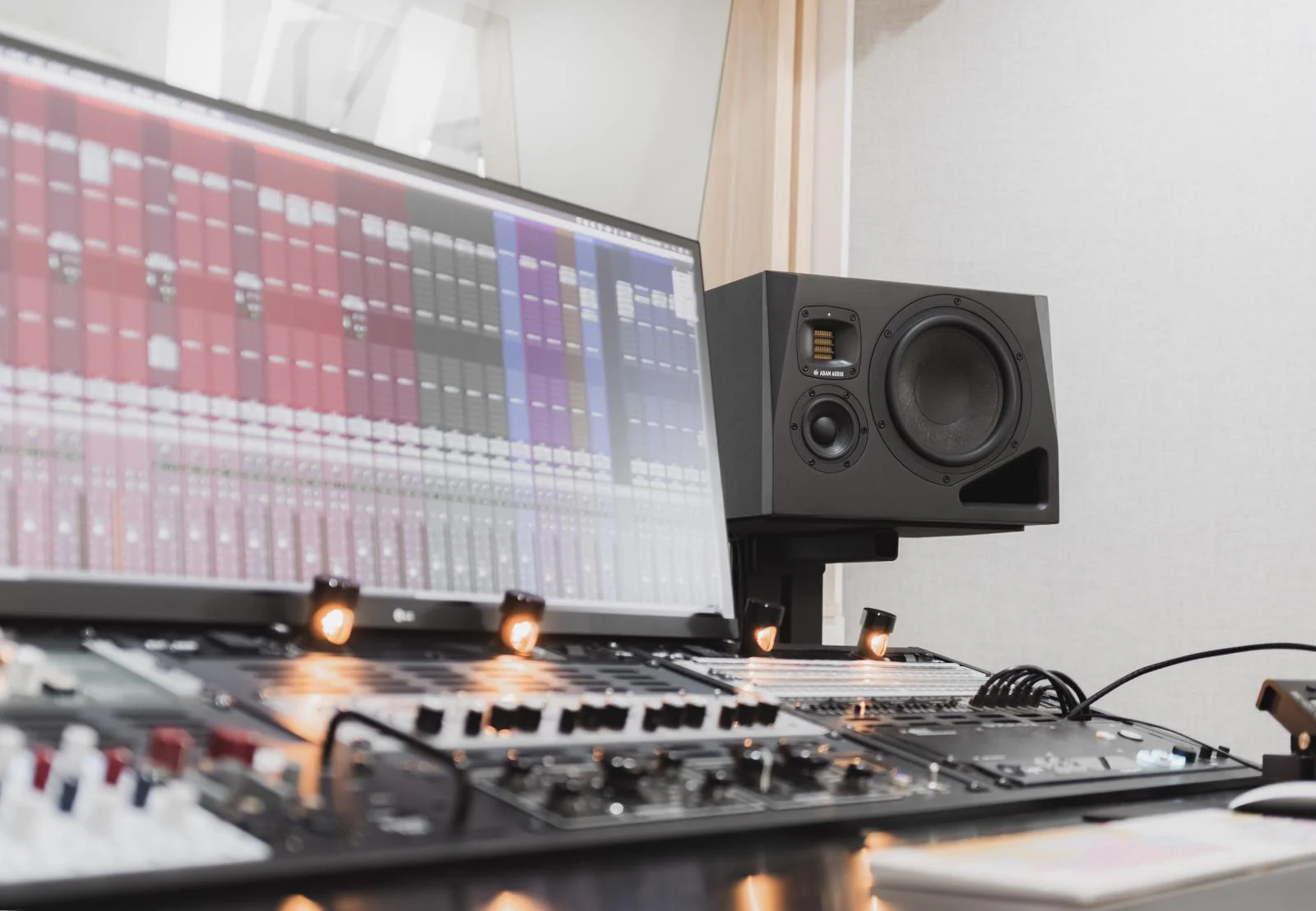 Loa Adam Audio A8H A-B - Ảnh 3