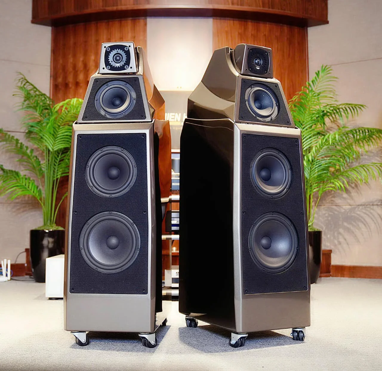 Loa Wilson Audio Alexia 2