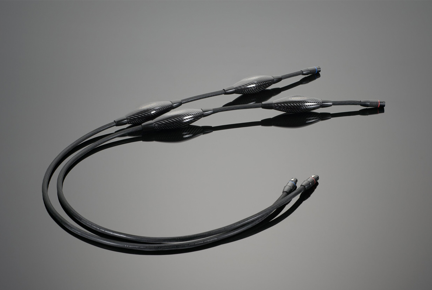 Transparent Magnum Opus Balanced Interconnect G6