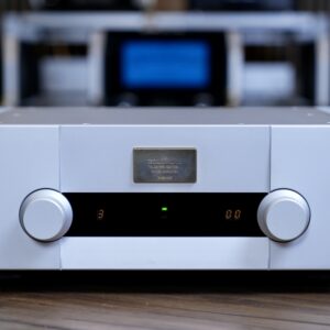 Intergrated Amplifier Goldmund Telos 590 Nextgen II