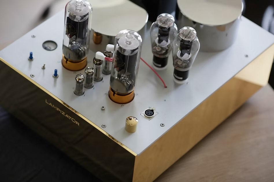 Power Amplifier LampizatOr 211 BALANCED PACIFIC MONOBLOCK (Liên hệ) - Ảnh 4