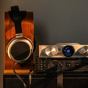 Headphone Amplifier iFi iCAN PHANTOM 1.5 (Liên hệ) - Ảnh 5