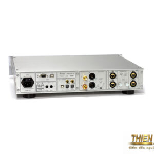 Alternative view of Burmester 100 Phono Preamplifier